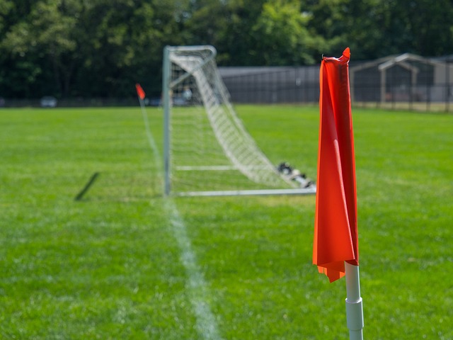 如救世主般 如救世主般