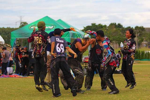 一个极大的 一个极大的